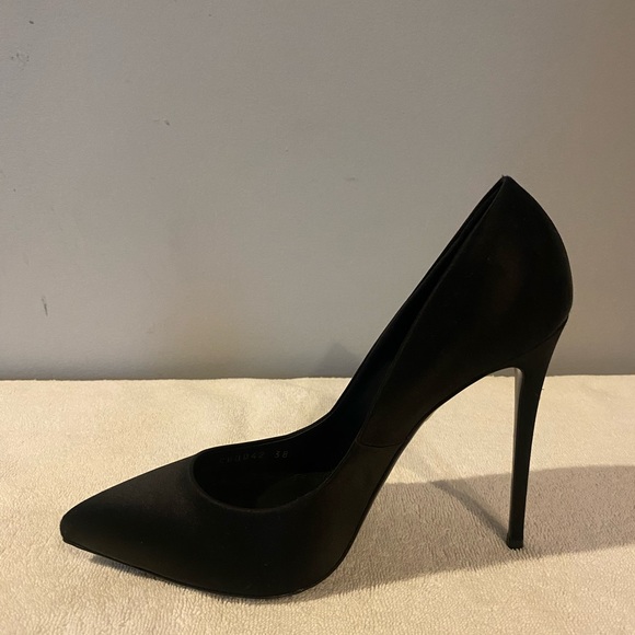 dolce gabbana black pumps /size 38 - Picture 4 of 4